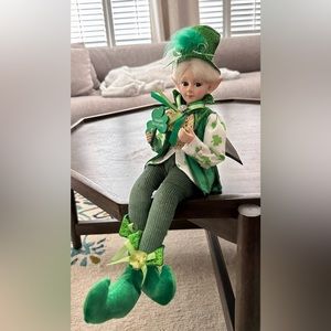 St Patricks Day Elf Leprechaun Doll Shelf sitter/16” Girl